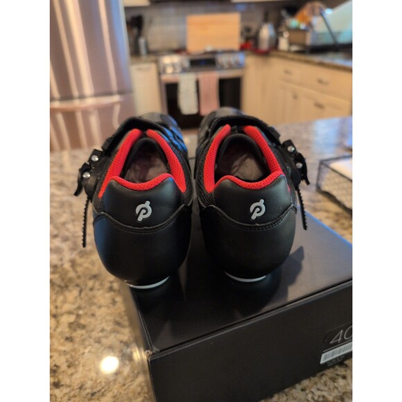 Perfect Peloton cycling shoes with look delta cleats + box EU 40 US women's 9 - Picture 4 of 7